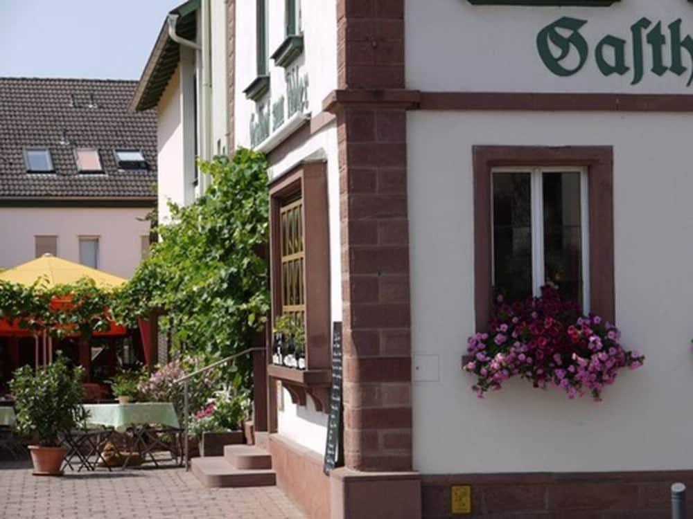 Adler Landhotel Buergstadt ภายนอก รูปภาพ